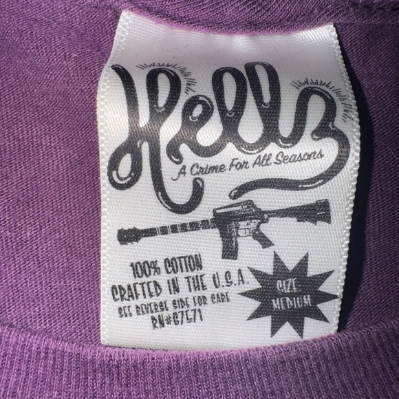 Hellz Bellz T size Medium Preowned - Picture 3 of 4
